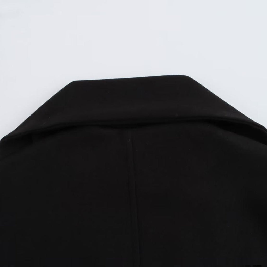 Anna Manteljas met Sjaal