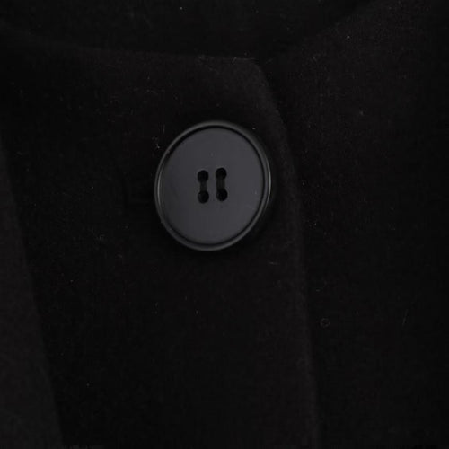 Anna Manteljas met Sjaal